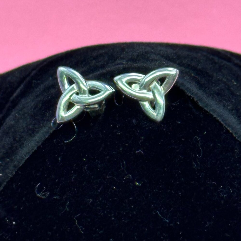Sterling Silver Solvar Celtic Trinity Knot Post Earrings